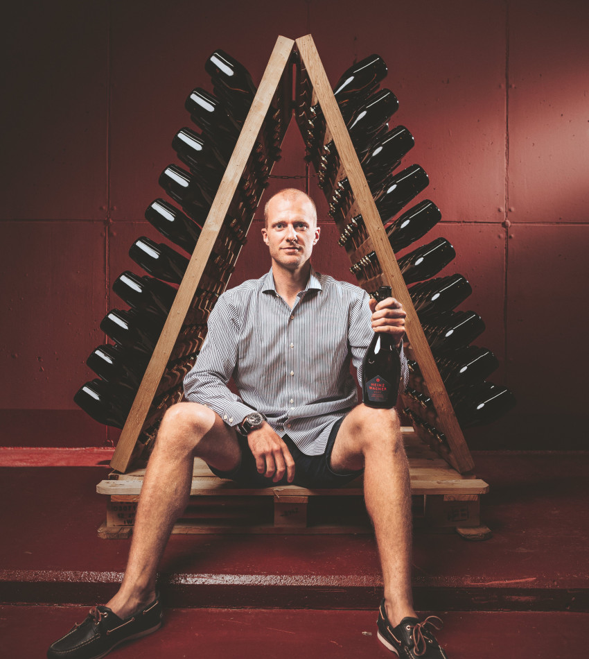 Max Wagner mit Sekt