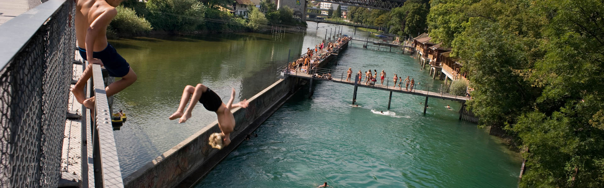 Alle im Fluss