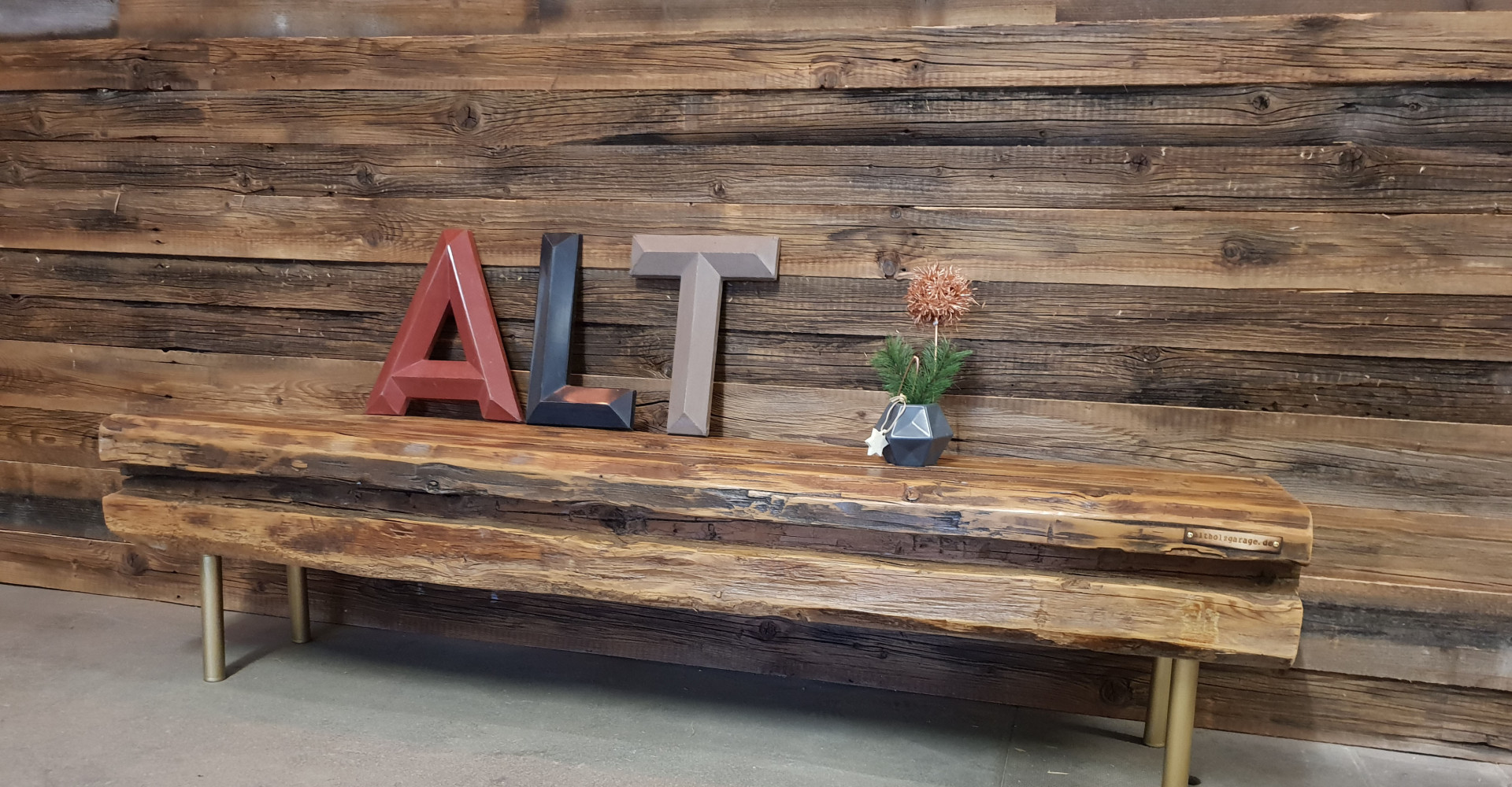 Walls can talk!