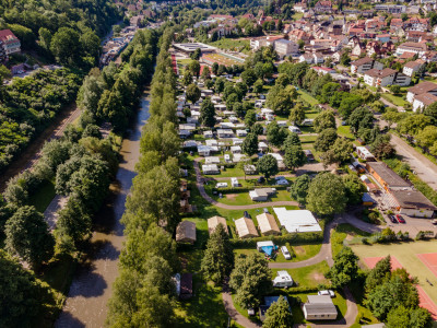 Geheimtipp Camping Schwarzwald: ein Campingplatz von oben
