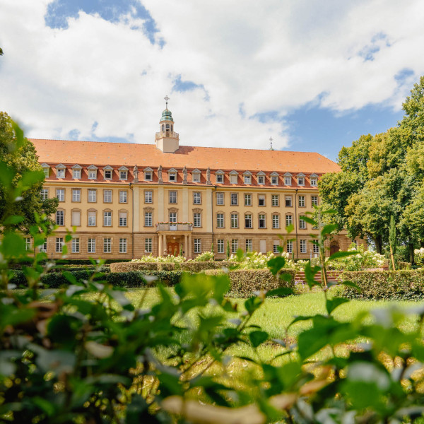 Vom Kloster zum Resort: Erlenbad neu gedacht