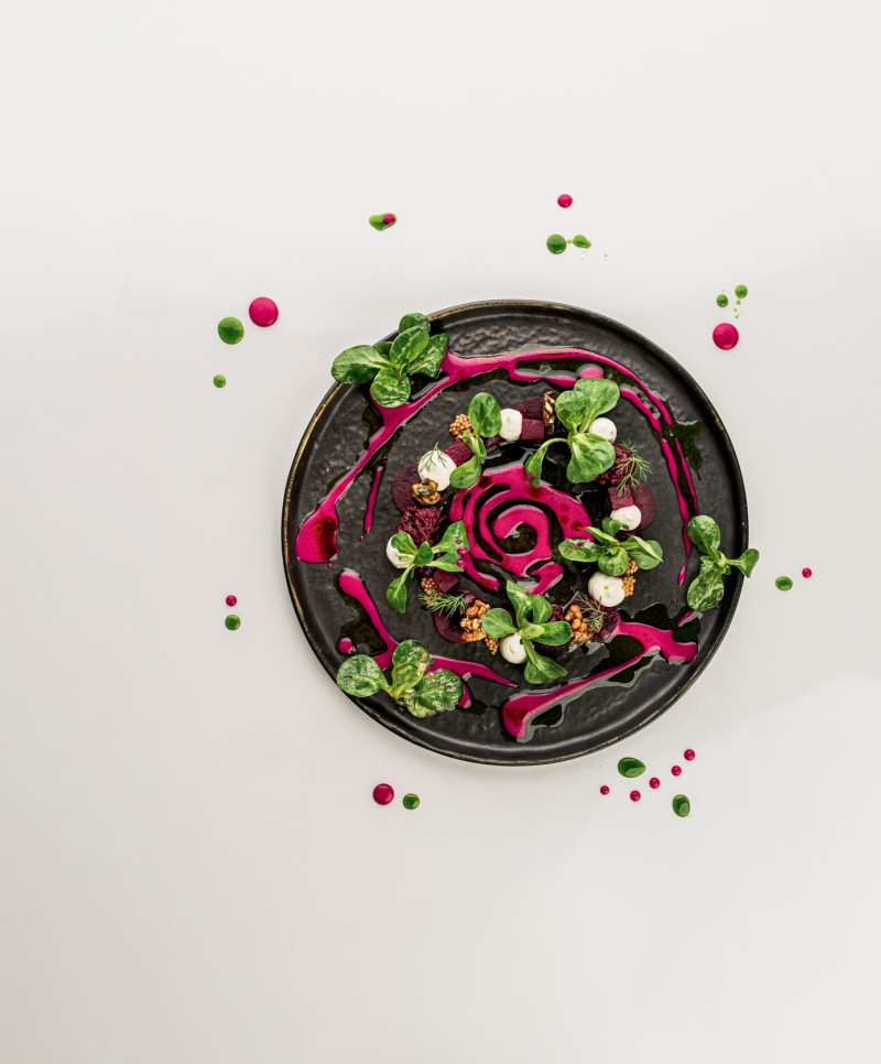 Bunter Feldsalat mit Rote Bete und Ziegenkäse