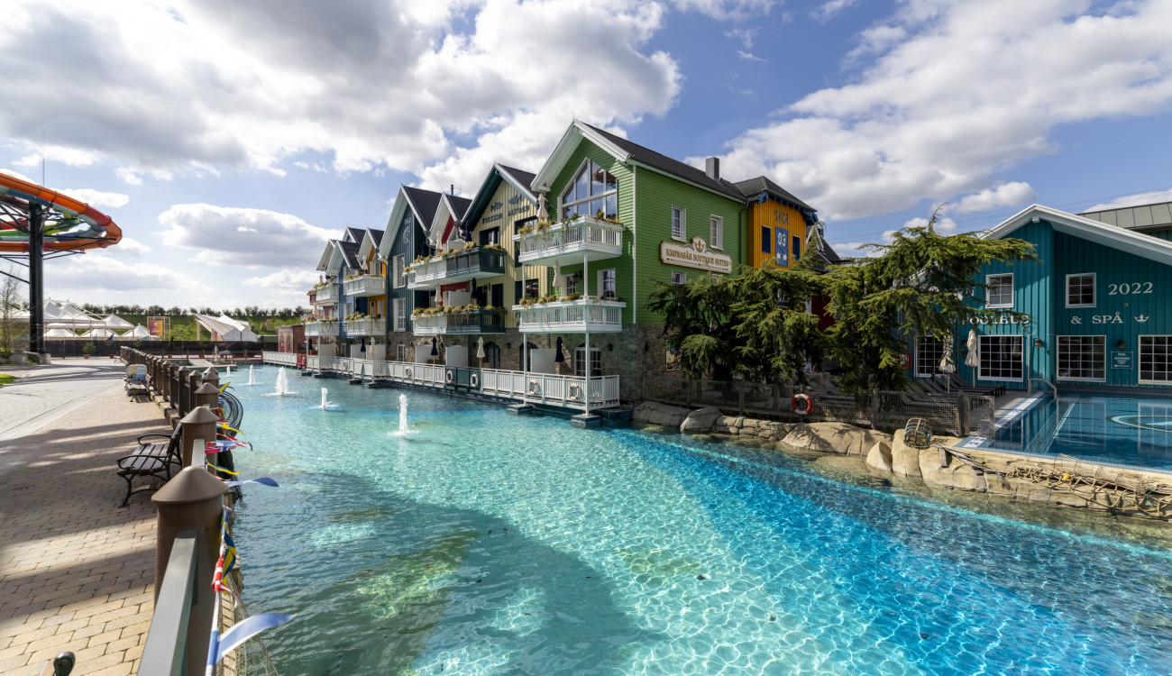 Blick auf das Museumshotel Kronasar
